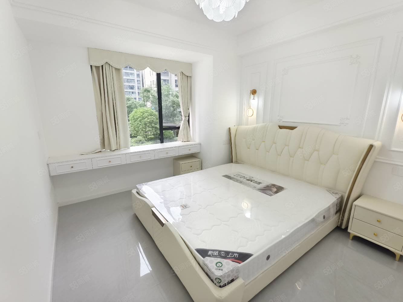 汉成国宾府3室2厅2卫110㎡南北69.8万