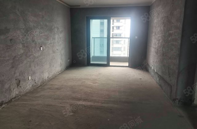 湖畔云庭4室2厅117㎡112万二手房图片