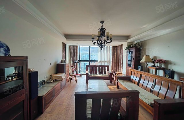 新星都市3室2厅124.19㎡159万二手房图片