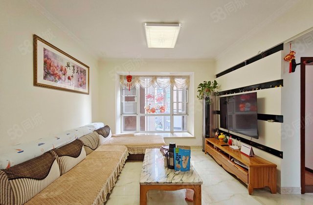 8号公馆2室2厅82.28㎡82.9万二手房图片