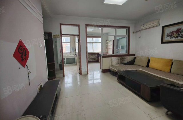 万达，电大家属院，三室两厅带车库，挺车方便