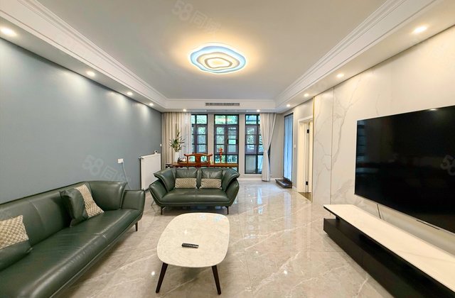 龙城1号3室2厅130.78㎡183.7万二手房图片