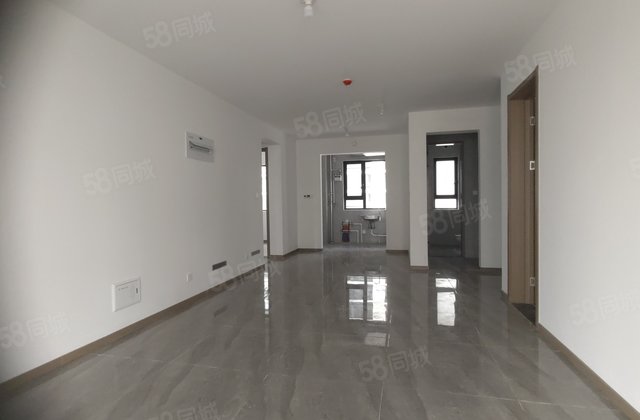 城市芳华 小高层 送车位 储 南北通透 城市芳华澜园