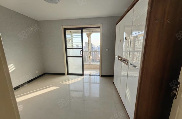 盛世桃城二区1室1厅65㎡60.8万二手房图片