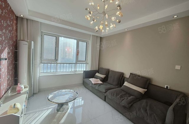 东文轩 边户 精装修 温馨两室 九州国际