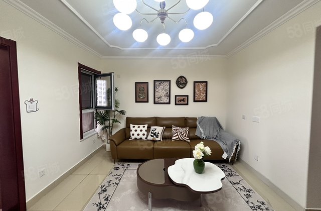 急售！锦绣香堤 精装修正规三室 送全新家具家电 随时看房