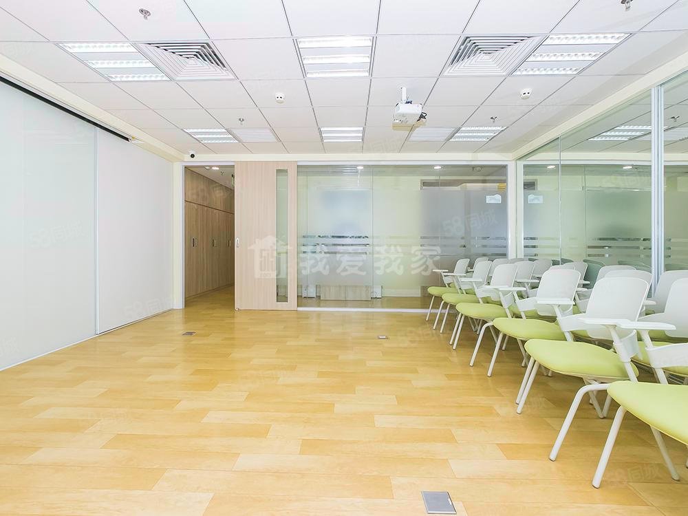 冠城名敦道(A區(qū))1室1廳0衛(wèi)93.13㎡東440萬(wàn)