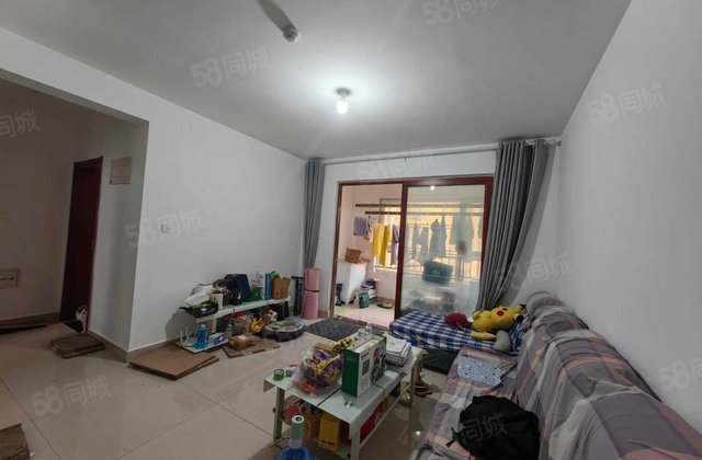 松桂路一实验，郑官屯，92平两室两厅，带储，中间楼层户型方正