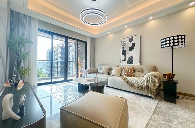 邦泰宽语一期3室2厅94.41㎡200万二手房图片