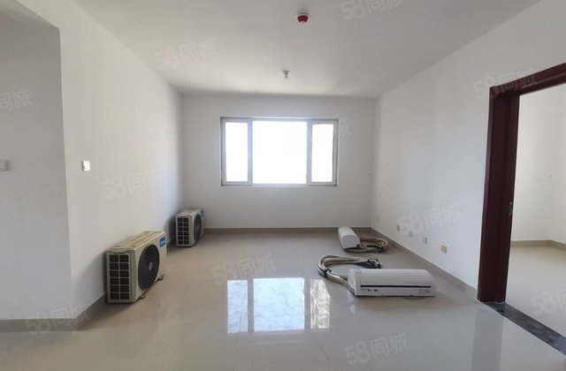 六中，王卷帽，走一手，精装三室边户，风貌街  ，鑫亚小区附近