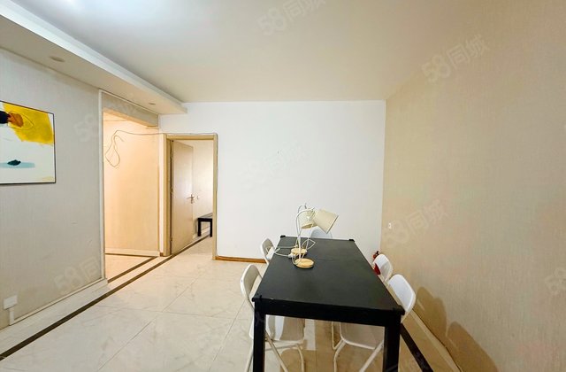 中德英伦联邦(A区)3室2厅98.84㎡210万二手房图片