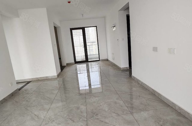 房东急售！！单价低！万达 江山印 少有户型 带车位储藏室