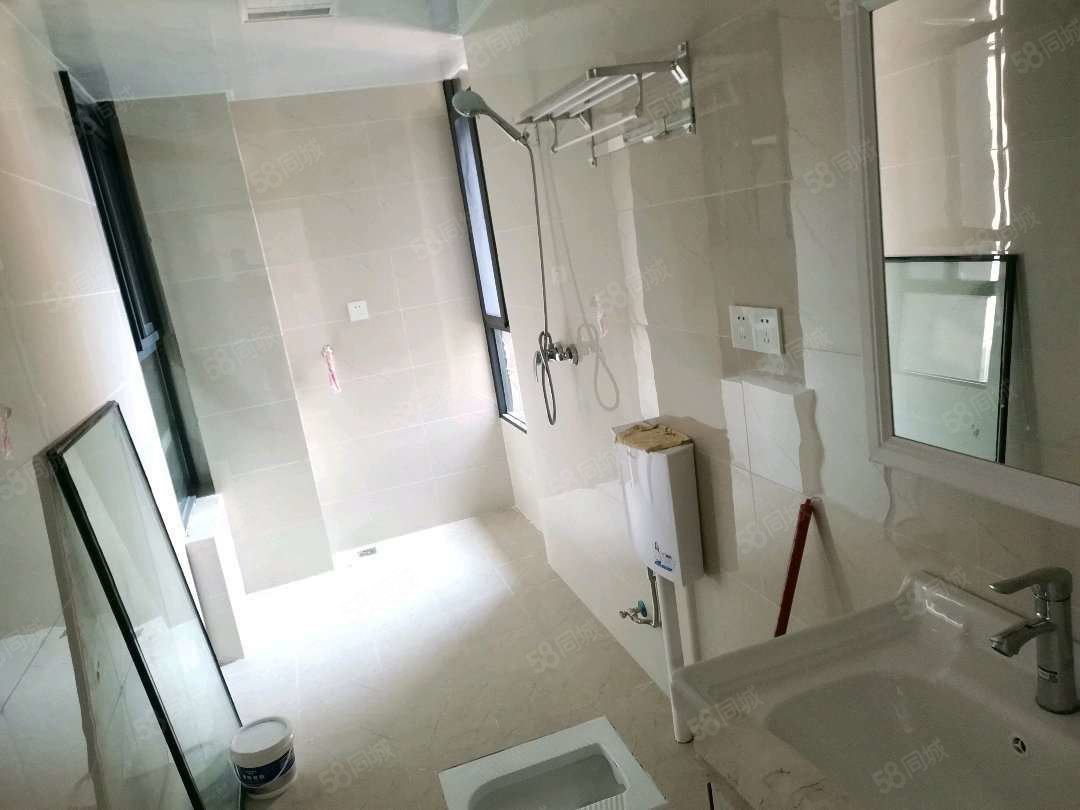 天麟汇景园2室2厅1卫77.43㎡东53.8万