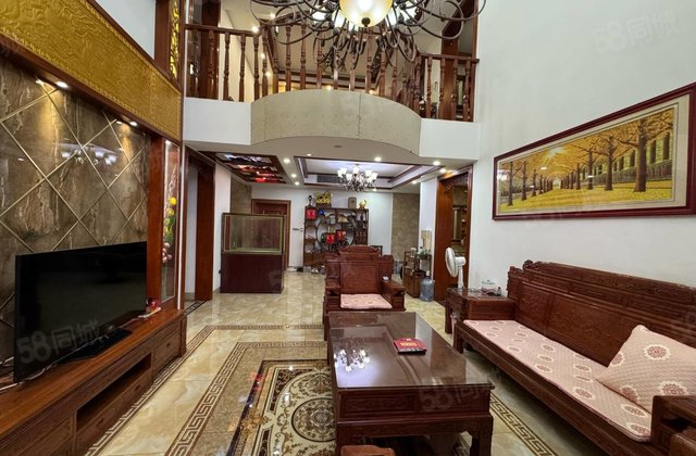 金色宏都7室3厅230㎡108万二手房图片