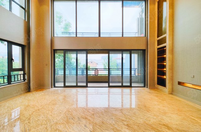 万科美景世玠5室2厅277㎡1080万二手房图片