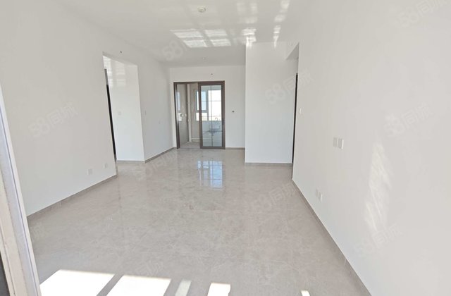 时代美境  次新小区  带车位和储藏室  2梯2户 云麓九里