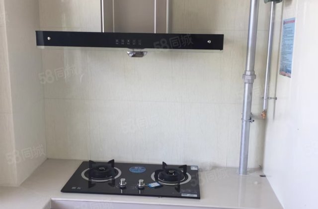 民生凤凰城7号院三室两厅两卫带车位大储藏室新 东直卖