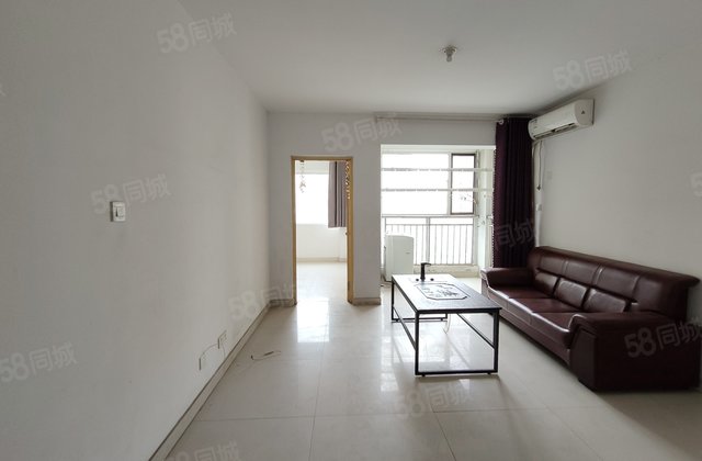 新东方龙湾 靠近小东门 三室 中间楼层 好停车 免大税 可按