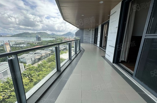 复地鹿岛4室2厅215.31㎡1360万二手房图片