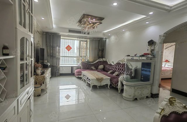 东昌丽都边户 好楼层视野开阔 带车位储藏室 拎包入住