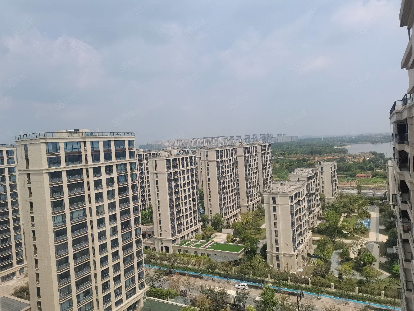 万固东方樾3室2厅1卫87㎡南102万