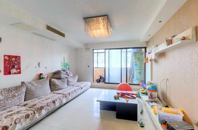 三强南路一段103号小区4室2厅156.42㎡61万二手房图片