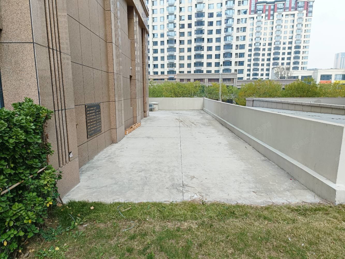 南湖公馆(郓城)3室2厅2卫127㎡南北87万