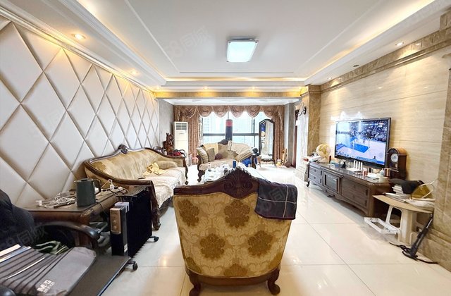 四海逸家华府4室2厅87.74㎡350万二手房图片