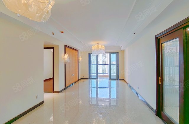 御龙天峰3室2厅129.73㎡179万二手房图片