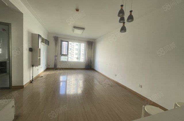 急售急售昌润莲城瑞荷园有车位有储免大税