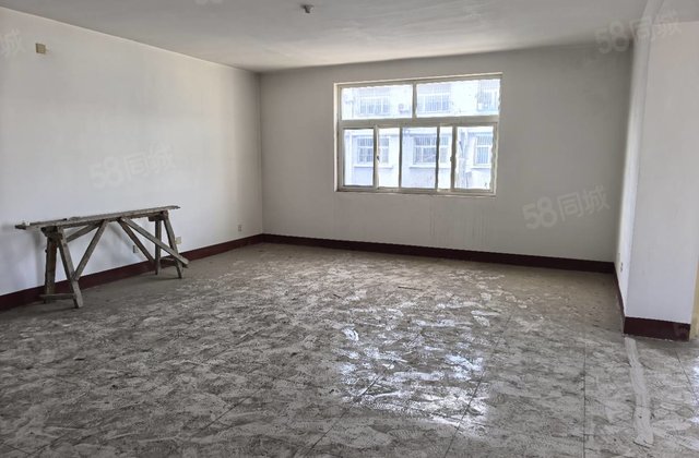 带阳面车库 新房未住 中心医院家属院 九州国际 实验 文轩