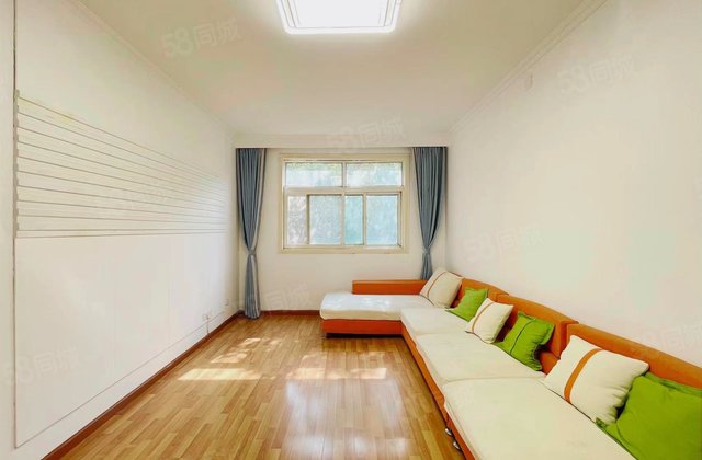 群英路15号院3室2厅118㎡115万二手房图片