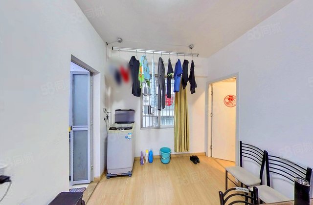 天韵阁1室1厅37.56㎡120万二手房图片