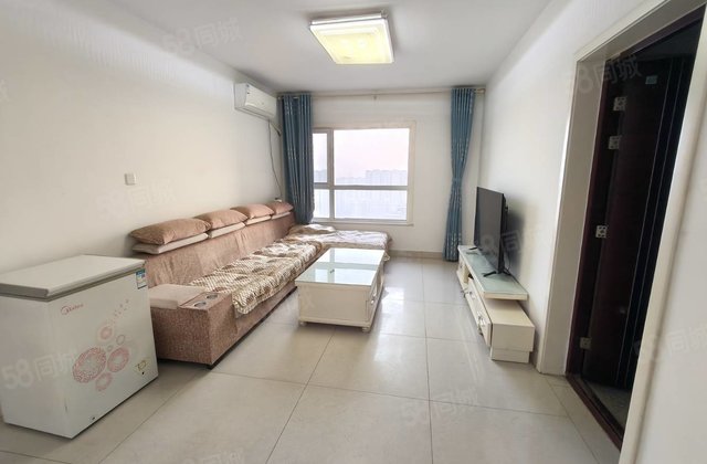 水岸花语 边户 通透两室 户型方正急售价格合适 结婚过渡房