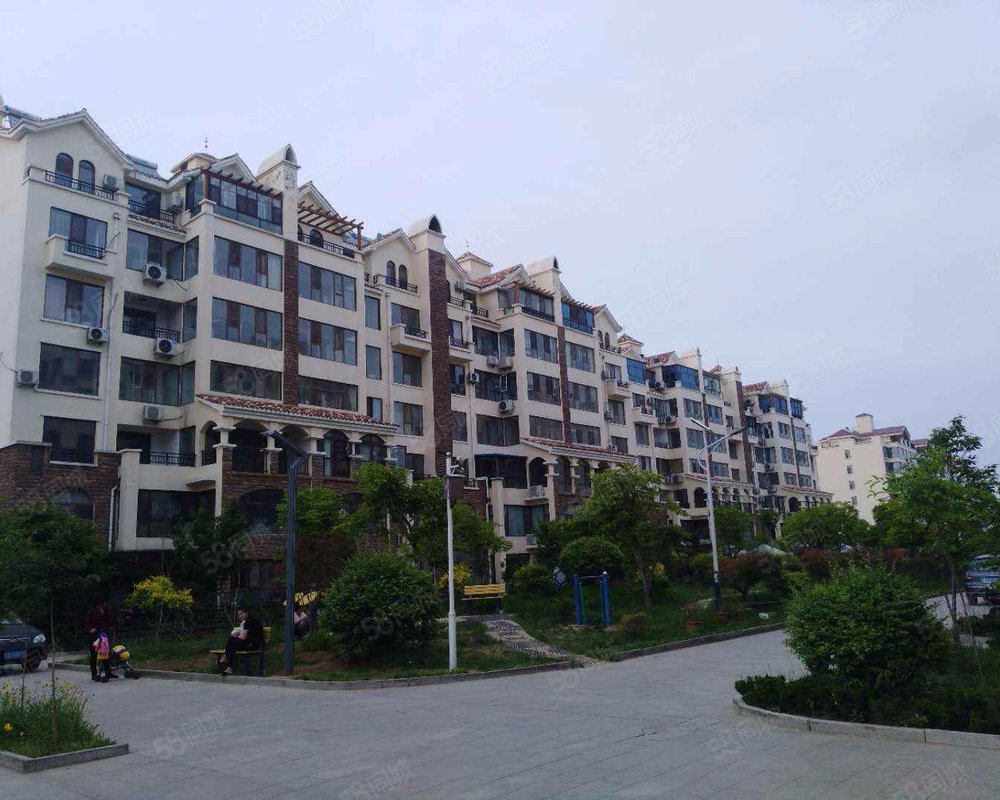 银河湾小区费县