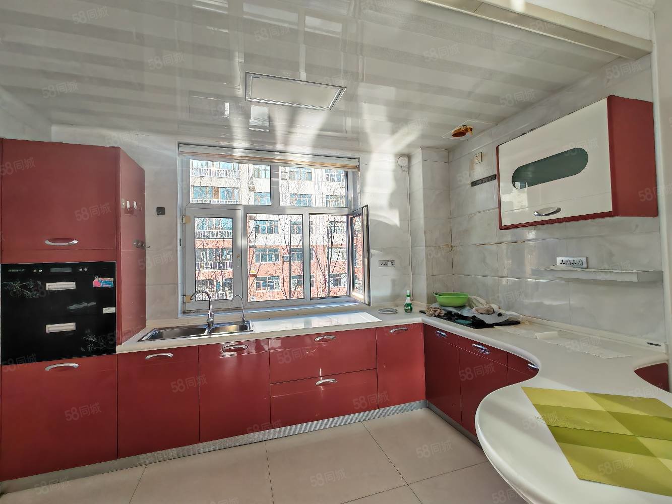 世纪嘉园3室2厅1卫115㎡南北41.8万