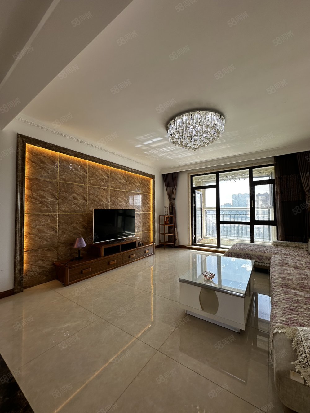 山语城3室2厅1卫122㎡南北68.8万