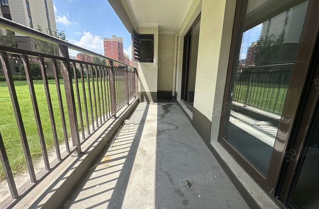 吾悦天御3室2厅124㎡75万二手房图片