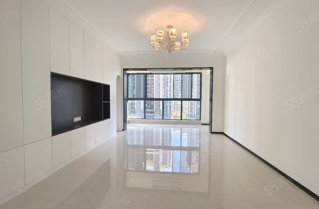 恒大御府4室2厅142.69㎡85万二手房图片