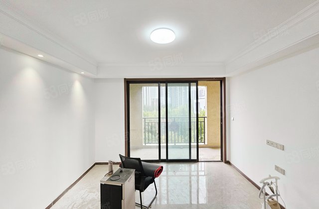 郑东新区云溪苑4室2厅140㎡145万二手房图片