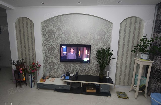 徽商御花园4室3厅160㎡95万二手房图片