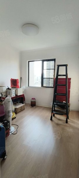 阳光城檀府3室2厅2卫128㎡南北95万