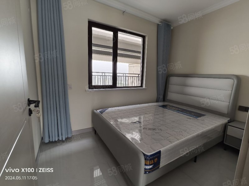 【10图】臻华府带电梯 南北通透 小三居婚房 ,臻华府-汉中58同城