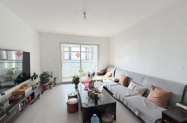 外国语，新一中，佳苑新城，仙庄小区，集贤小区电梯房号楼层三室