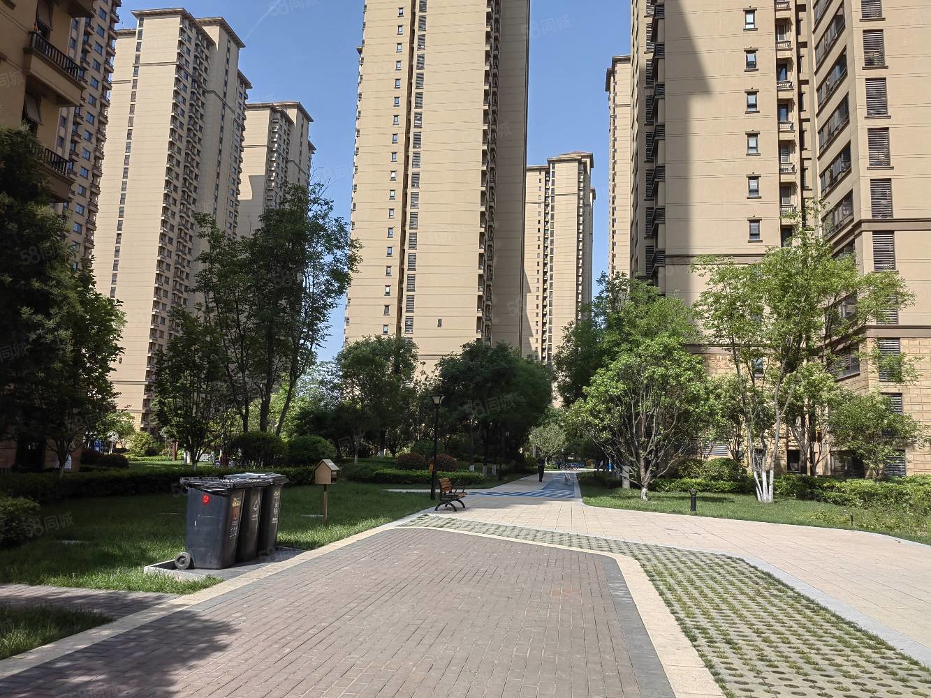 金科世界城临地铁楼层好交通便利双卫生间医疗配套成熟