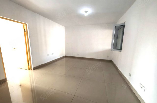 东昌湖边 龙湾对过 邓楼望岳雅园 单价5开头！走一手商品手续