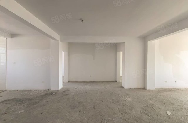 走一手可分期 改善大三居 振兴路  出行方便 医疗配套成熟