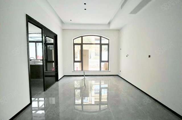 碧桂园海昌天澜(别墅)6室3厅247.4㎡680万二手房图片