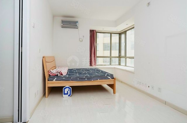 富裕大厦1室1厅70.94㎡237万二手房图片