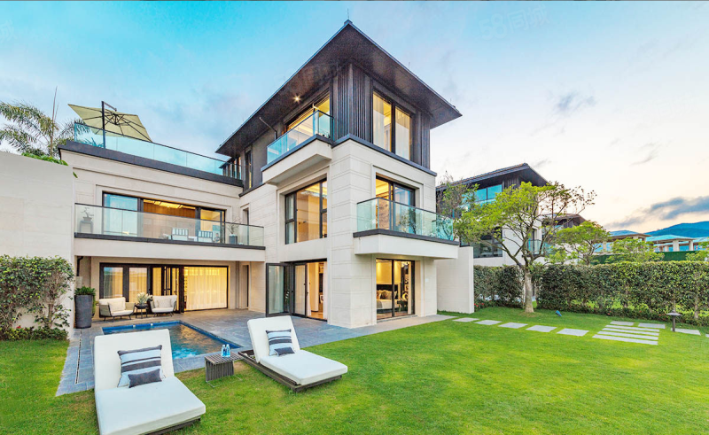 600万特价房源现房海景独栋别墅三亚融创海棠湾赠泳池